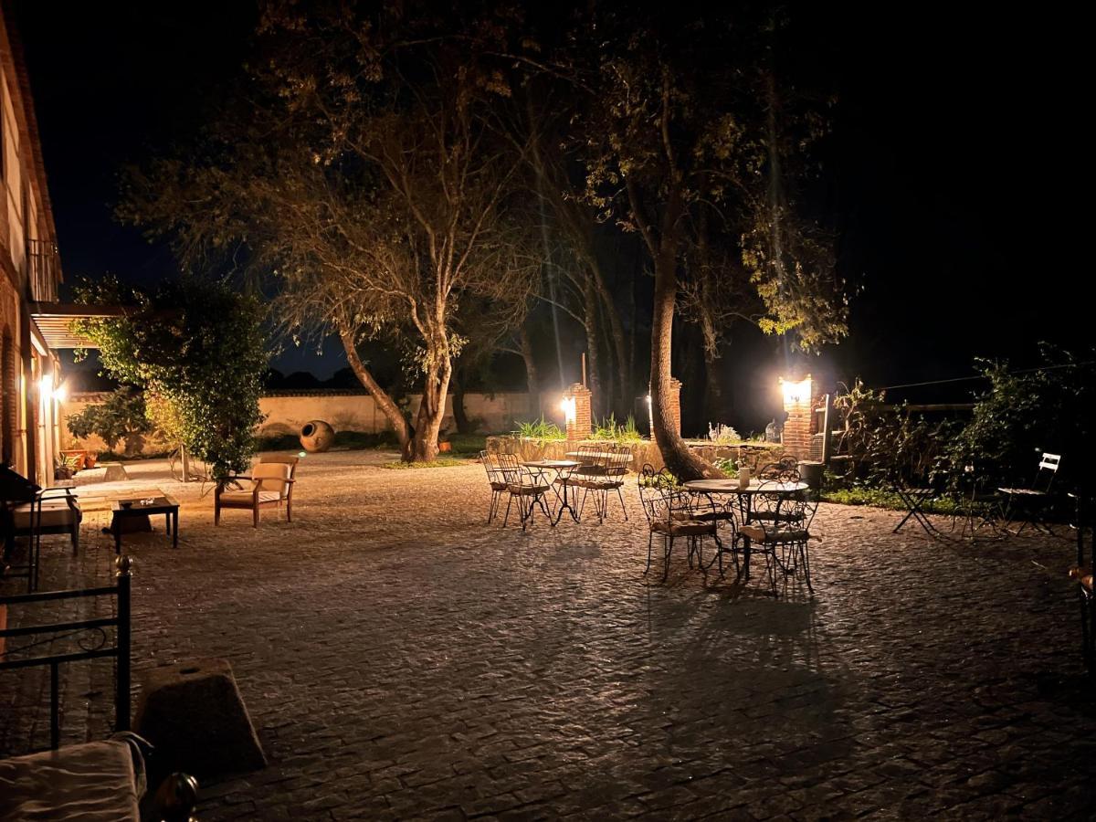 Posada Rural La Resinera La Adrada Eksteriør billede
